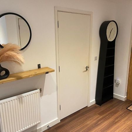 Superior Cambridge 2 Bed Apartment Inc King Bed Trumpington Екстериор снимка