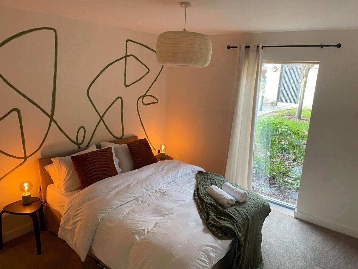 Superior Cambridge 2 Bed Apartment Inc King Bed Trumpington Екстериор снимка