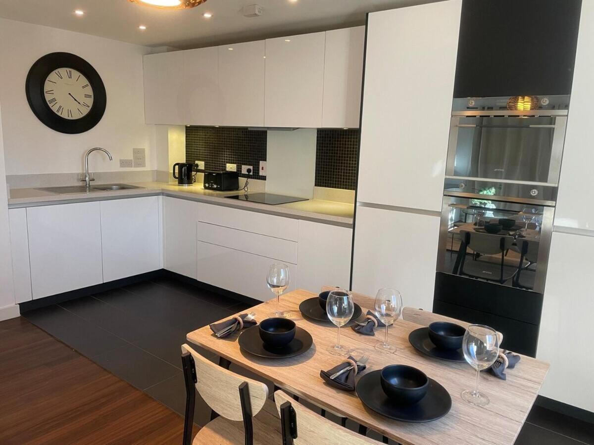Superior Cambridge 2 Bed Apartment Inc King Bed Trumpington Екстериор снимка